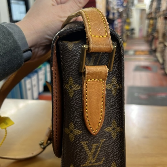 SOLD Louis Vuitton St Cloud - Picture 4 of 16